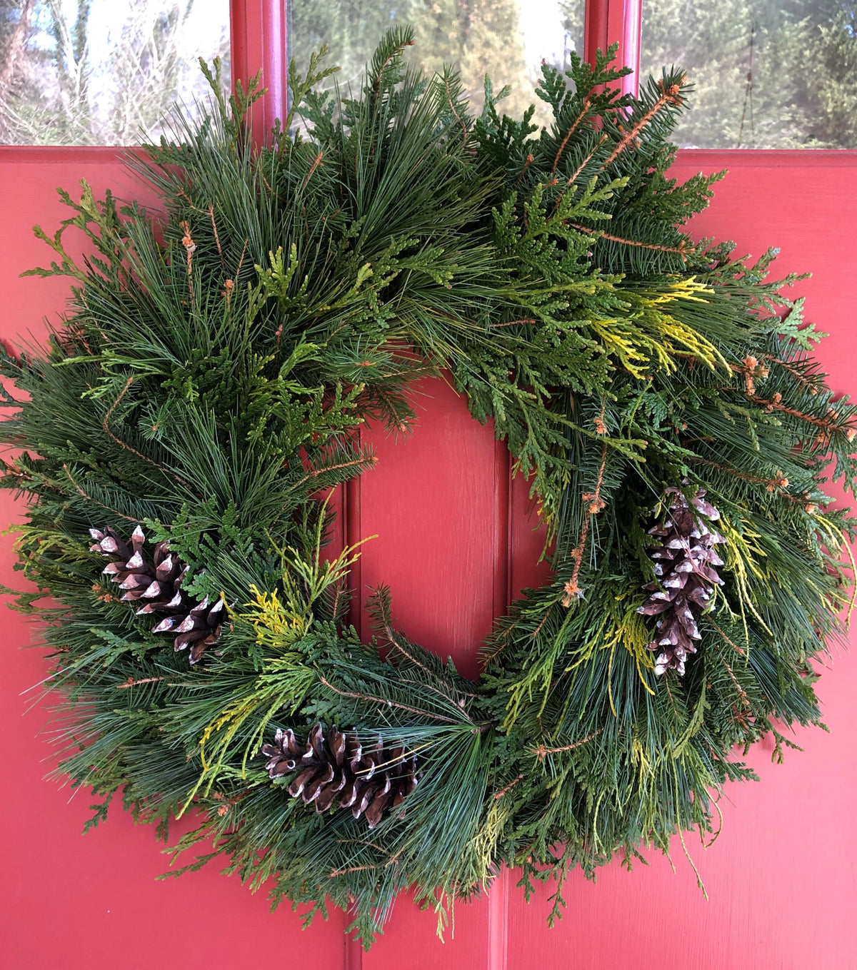 Rachel Brownlee wreath on front door (2) (1)